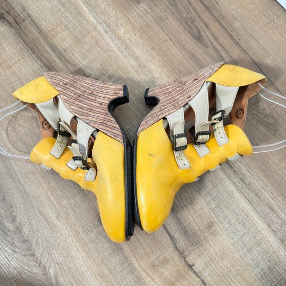 John Fluevog Pindown Farrah Wedge Heel Shoes Yellow Cream Buckle Statement 9 - Picture 6 of 12